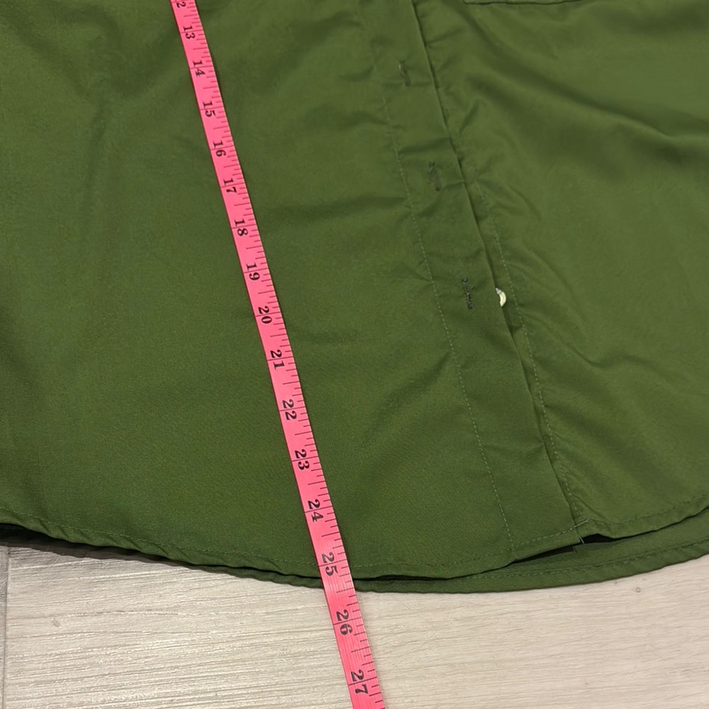 Order Plus NWT Green Button-Up Shirt with long sleeves. - Picture 8 of 9